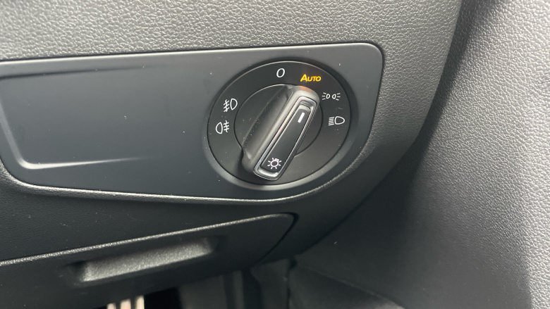 Volkswagen Tiguan 2.0 TDi 150 R-Line 5dr DSG Diesel Estate